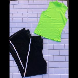 On a sunday afternoon 2 pc